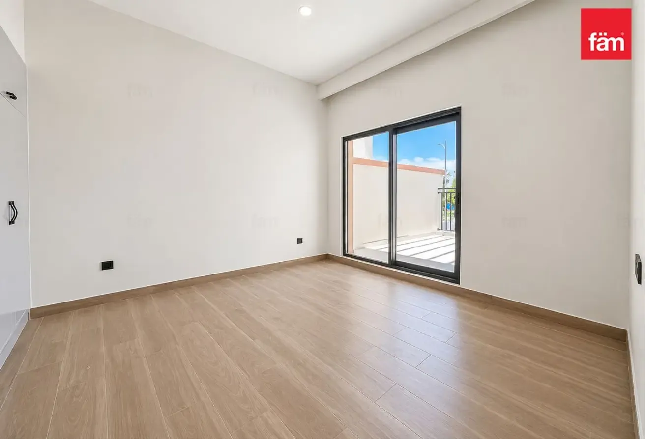 Brand New | Near Lagoon | Sept MoveIn