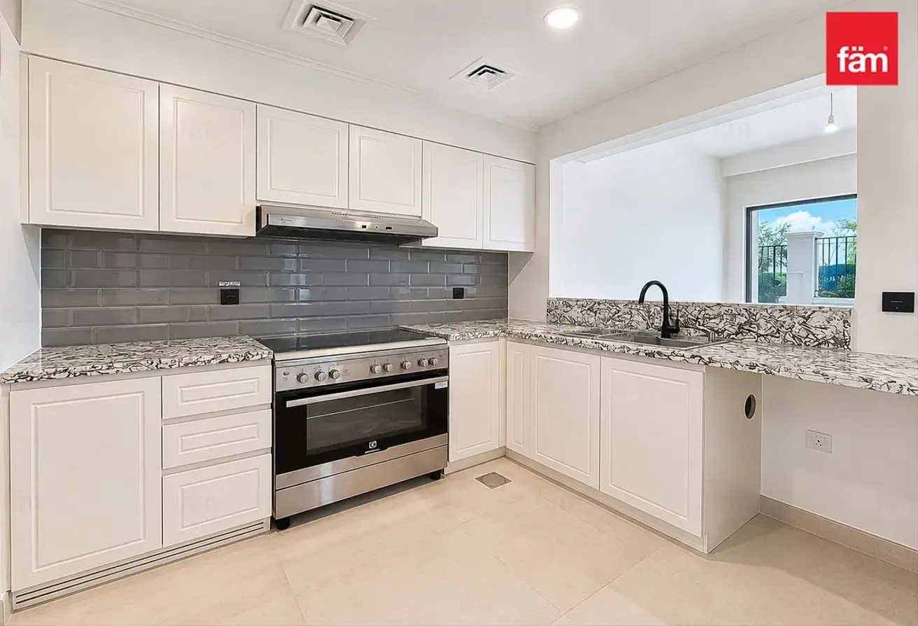 Brand New | Near Lagoon | Sept MoveIn