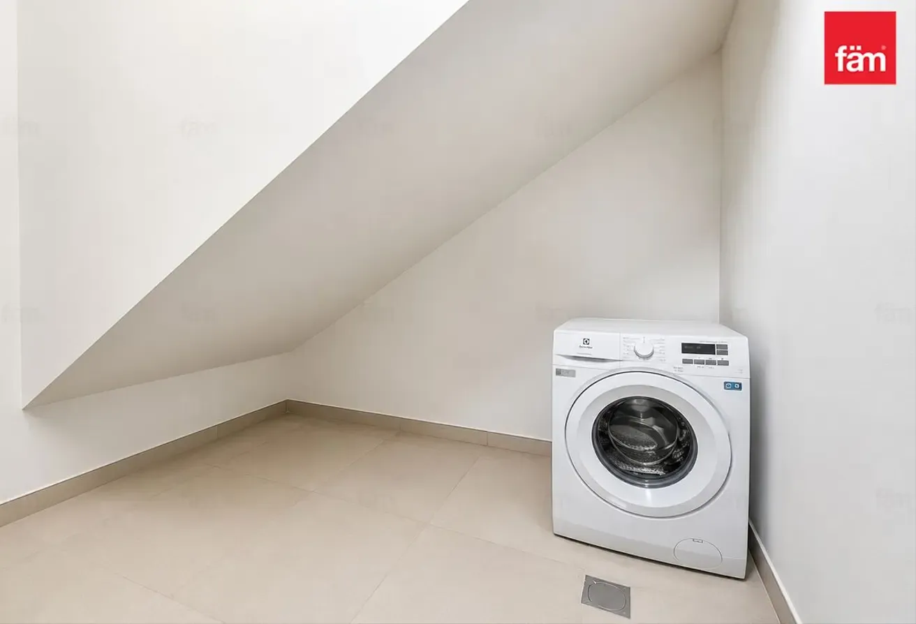 Brand New | Near Lagoon | Sept MoveIn