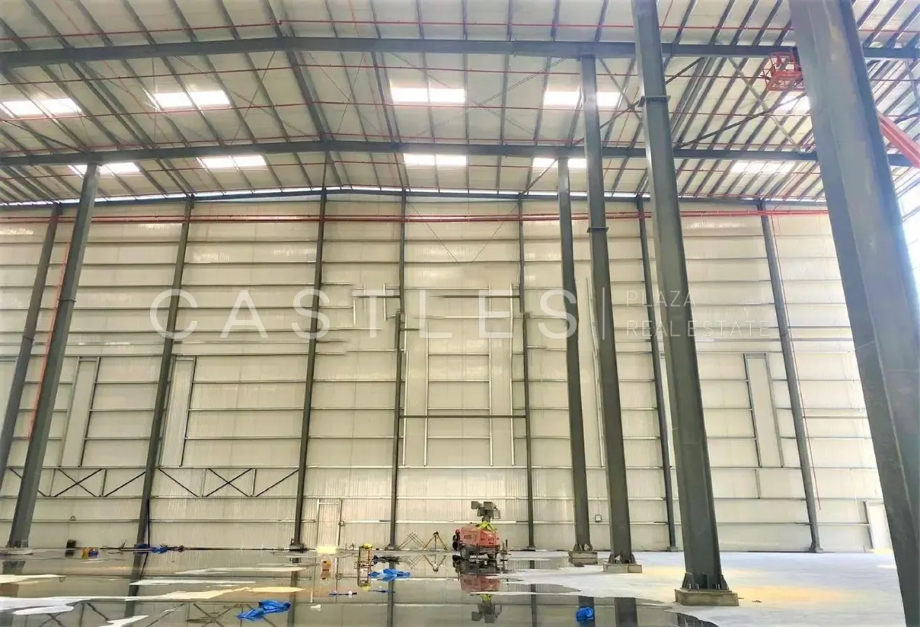 Rented 184,000 Sq ft Logistics Warehouse Facility