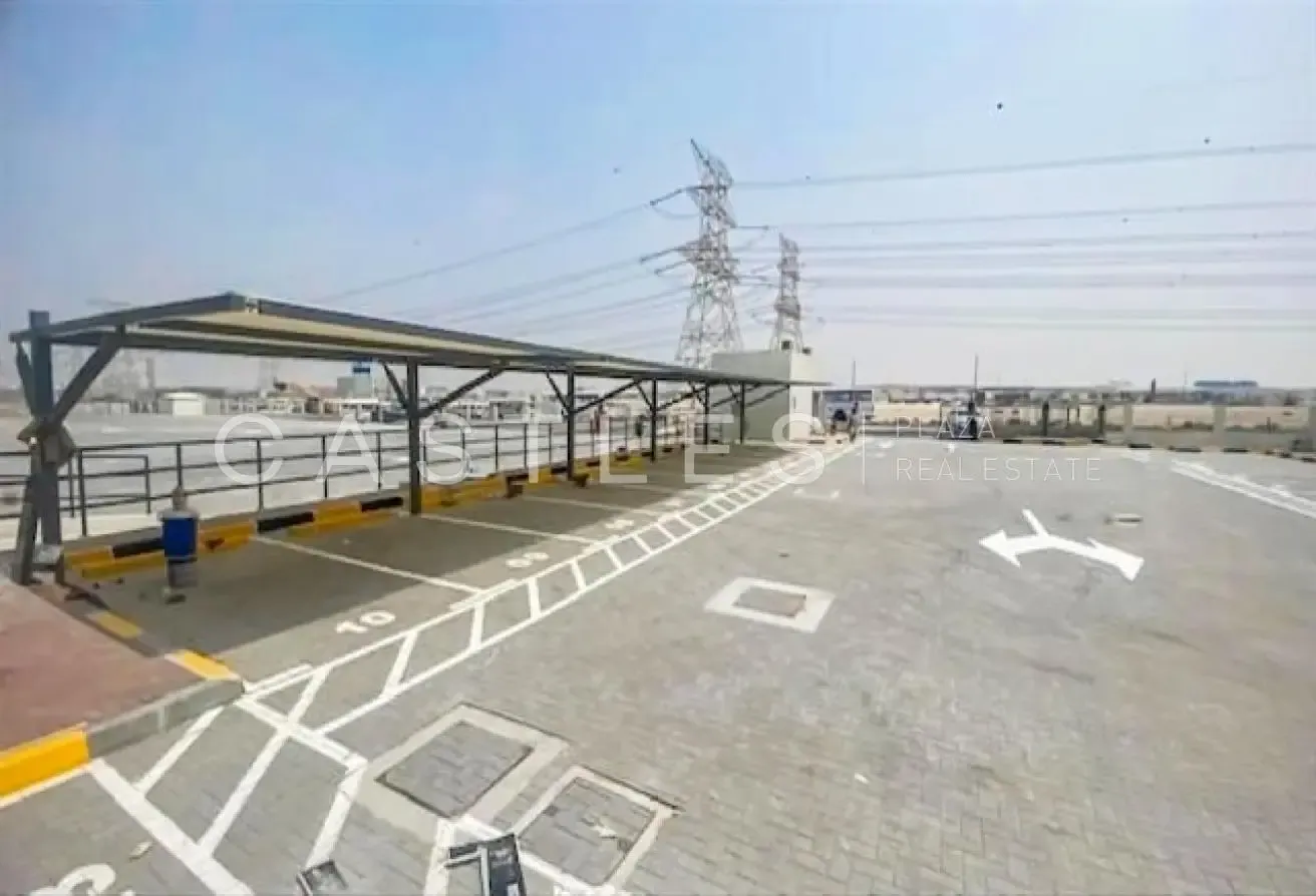 Rented 184,000 Sq ft Logistics Warehouse Facility