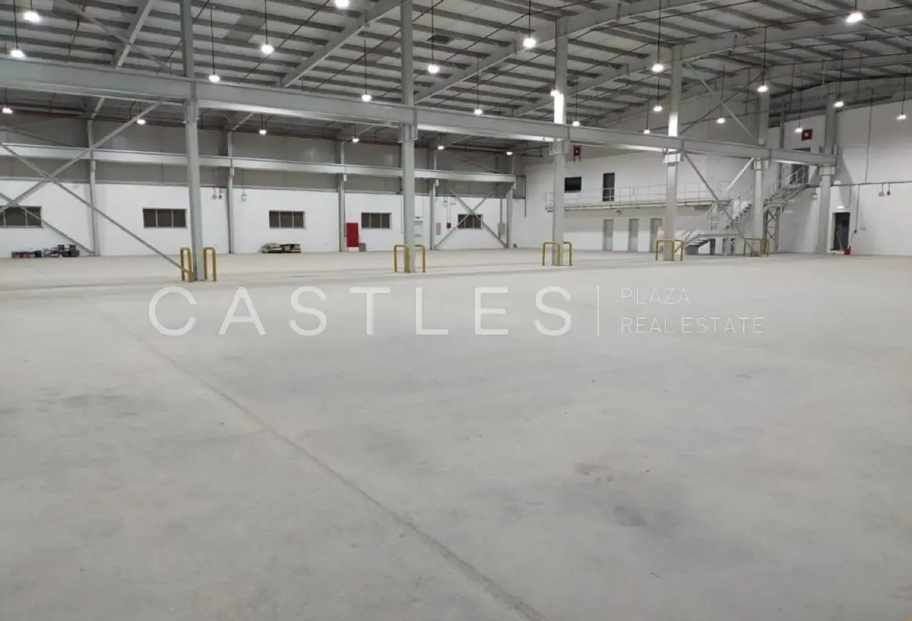 Independent Warehouse I 2000 kW Load