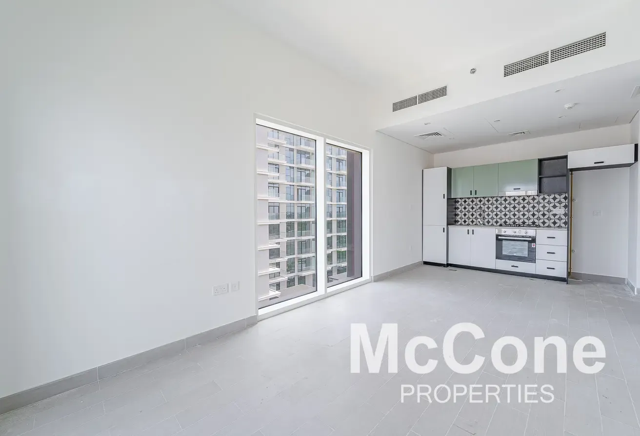 Corner Unit | Vastu Compliance | Vacant