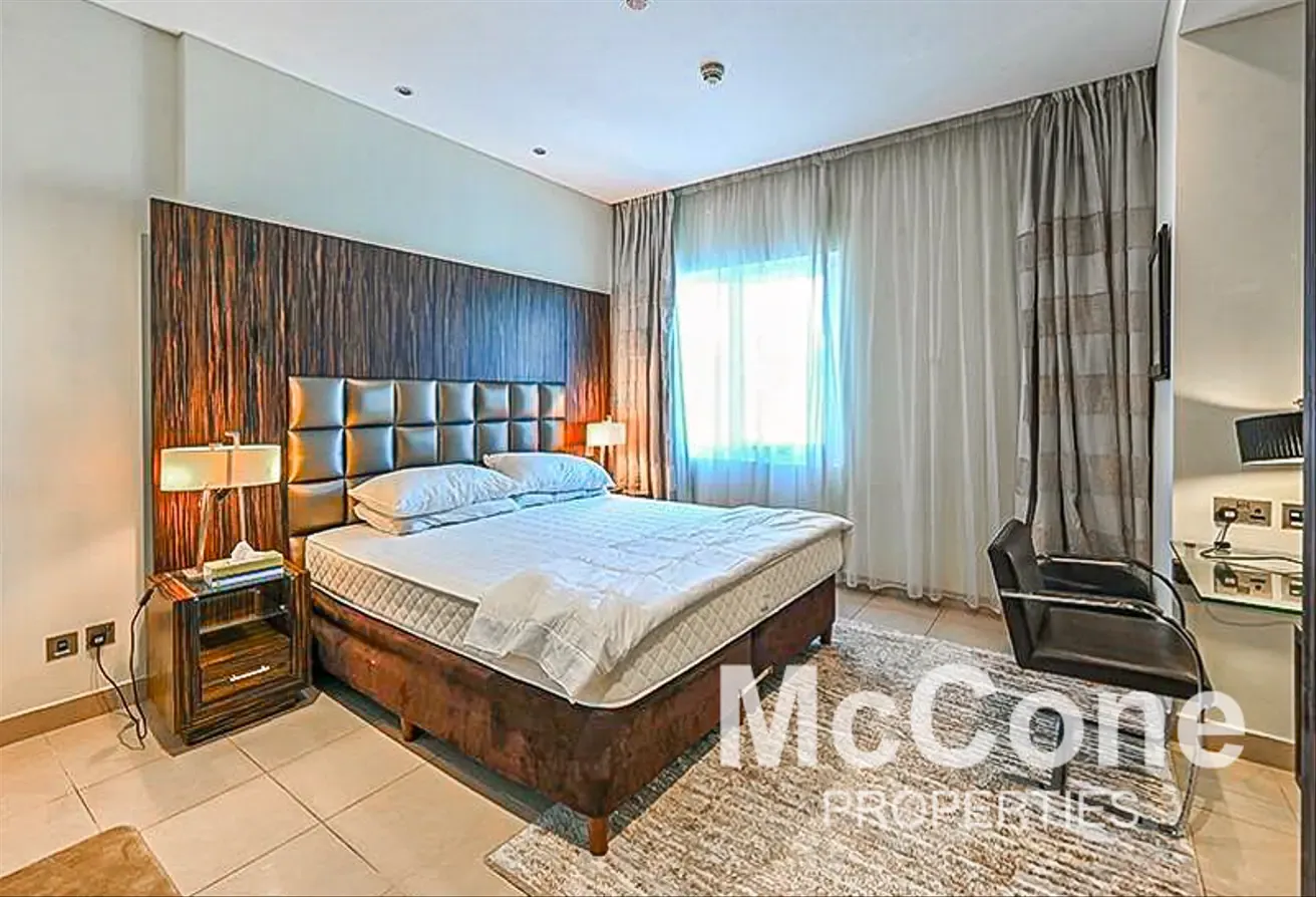 Furnished | High Floor | City Views