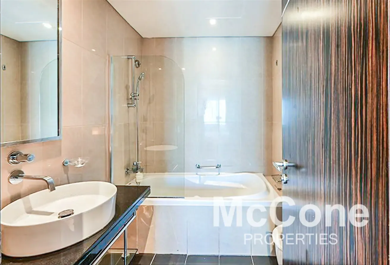 Furnished | High Floor | City Views
