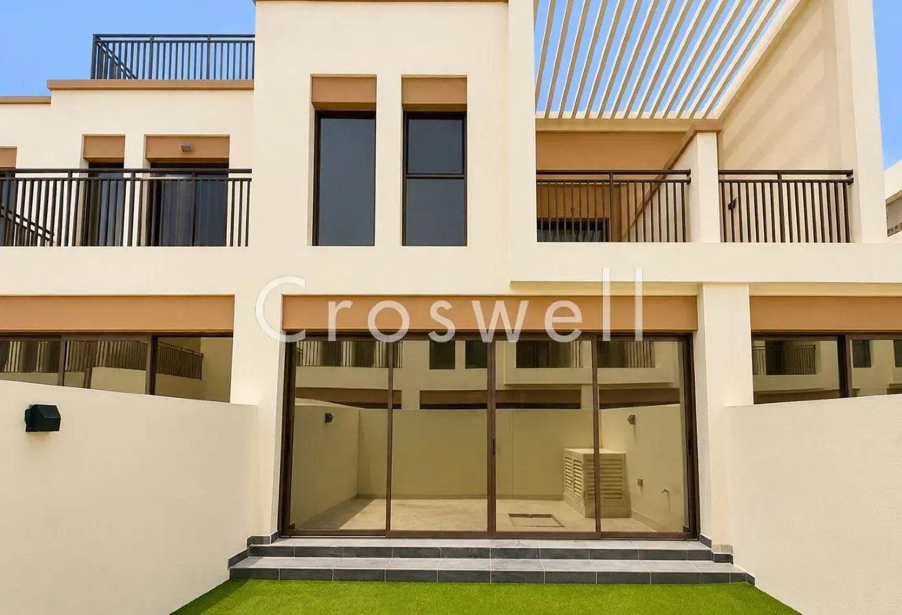 Genuine Listing | Prime Location | 4 Bed TH