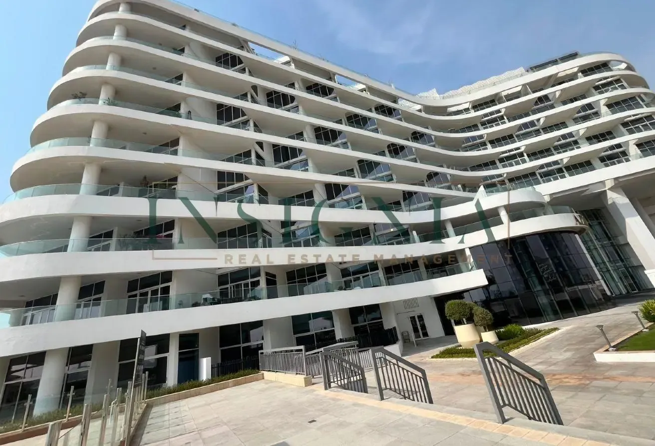 Beautiful Furnished 2BR Sea View Beach Access