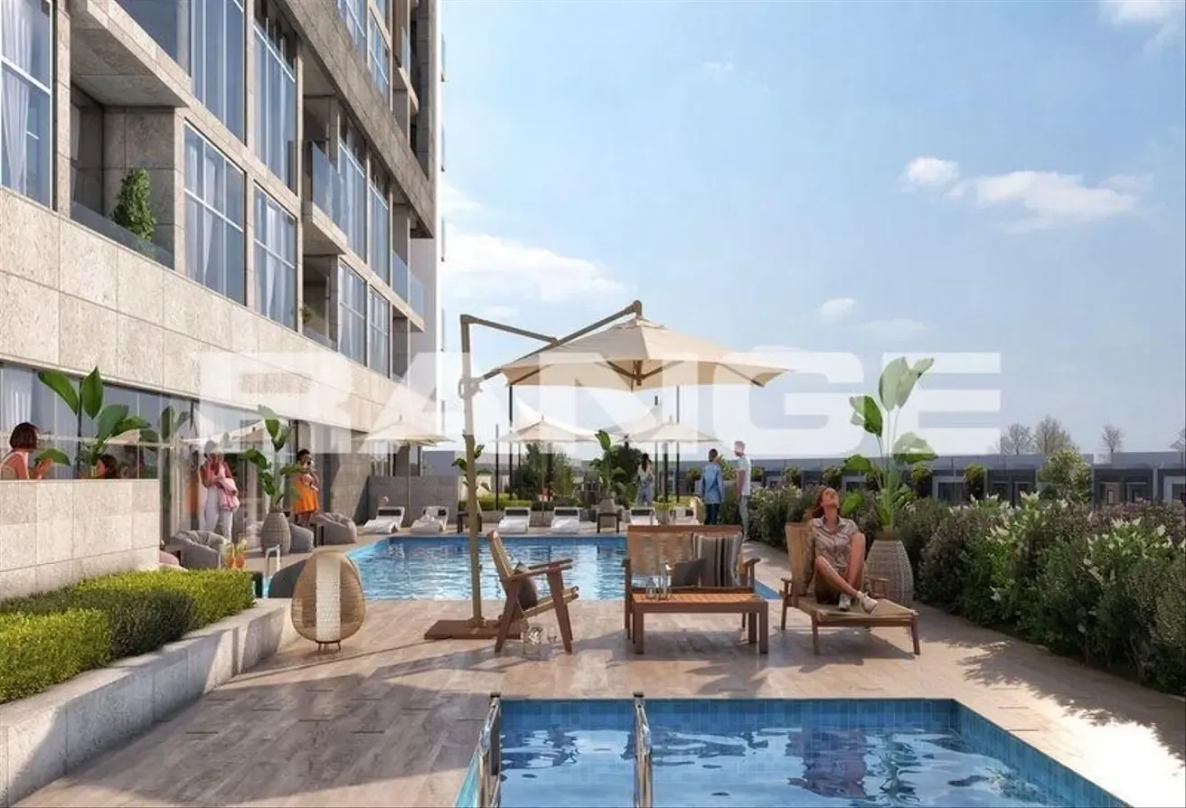 High Floor | Motivated Seller | Family Community