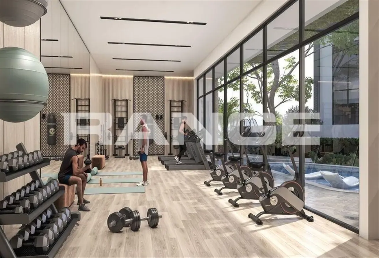 High Floor | Motivated Seller | Family Community