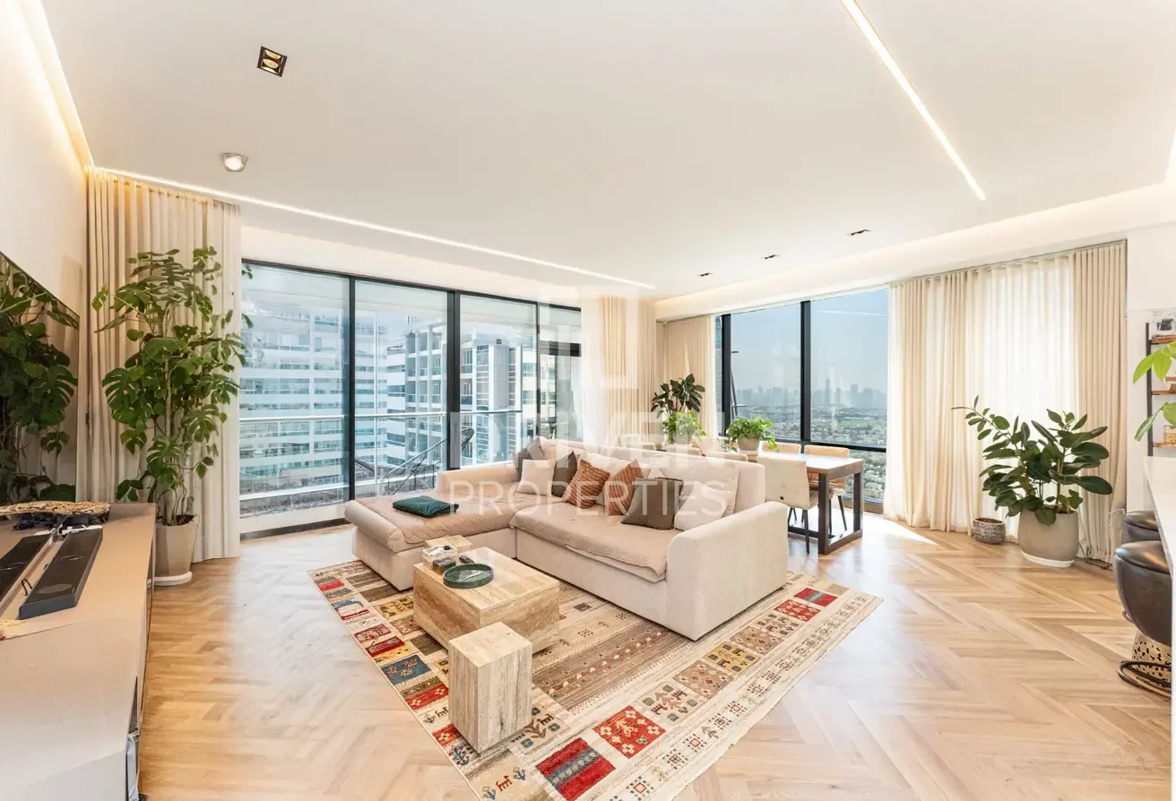 Fully Upgraded | Marina View | Vacant on Transfer