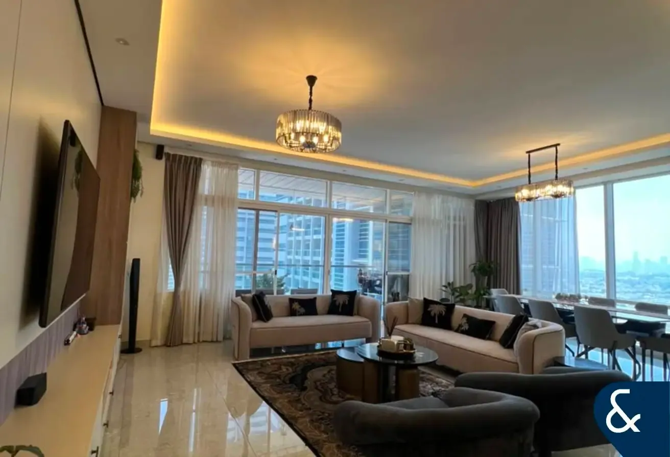 2 Bedrooms | Fully upgraded |