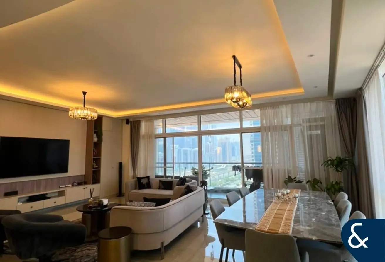 2 Bedrooms | Fully upgraded |