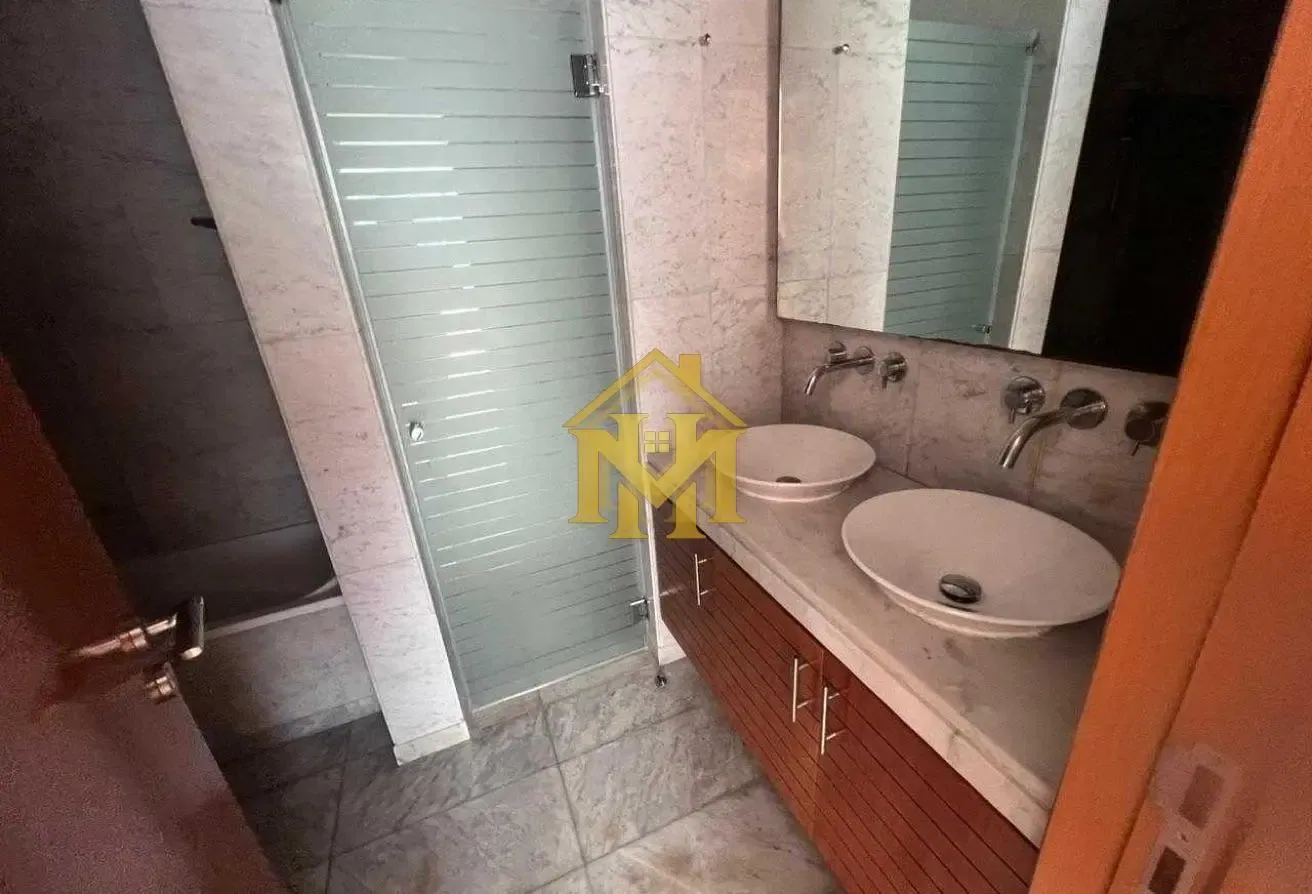 Spacious | Vastu Unit | Maid Room