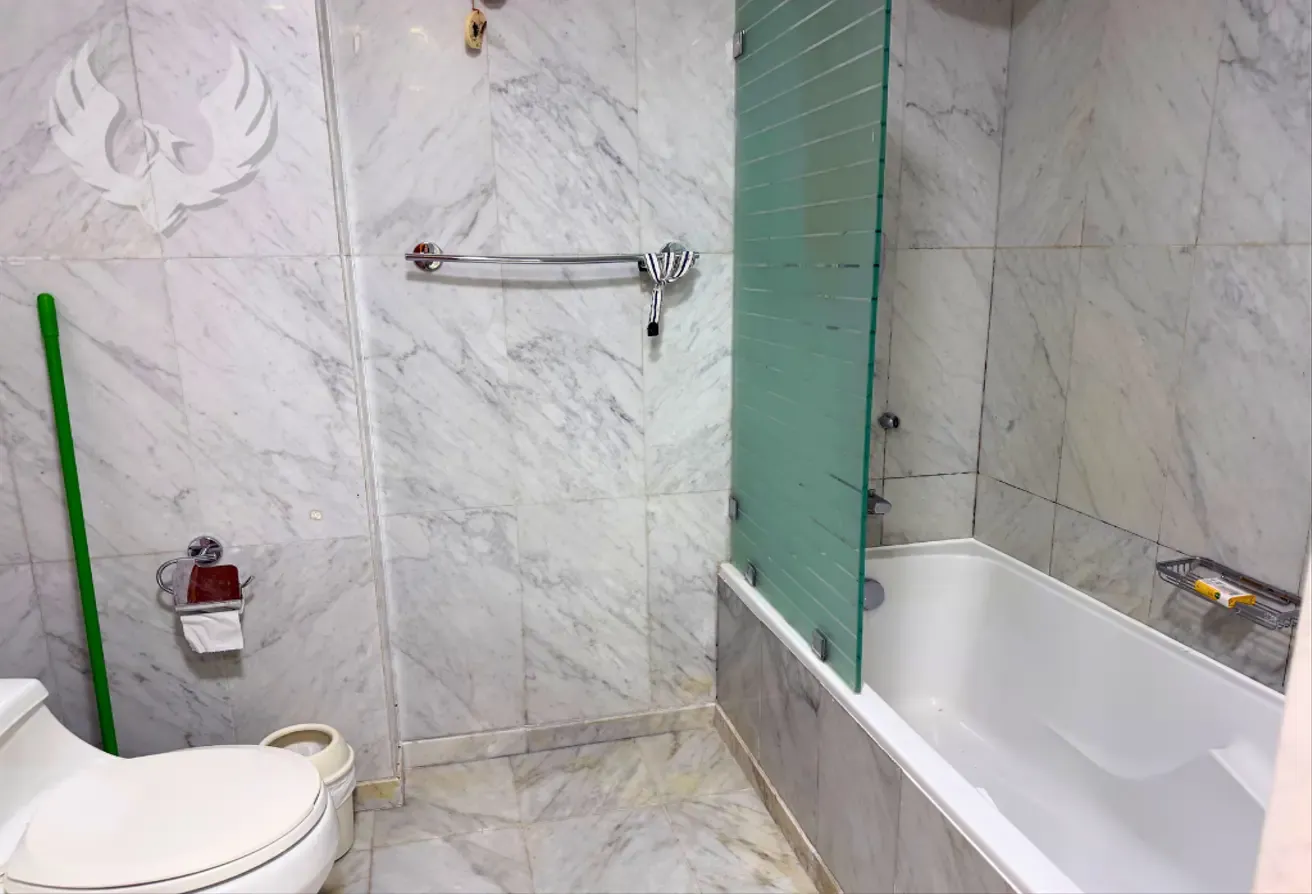 UPGRADED | Large Layout with Maids Room |Park View
