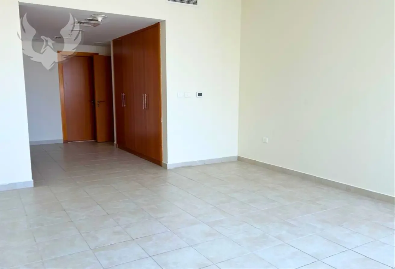 Vastu | Upgraded | Large Layout with Maids room