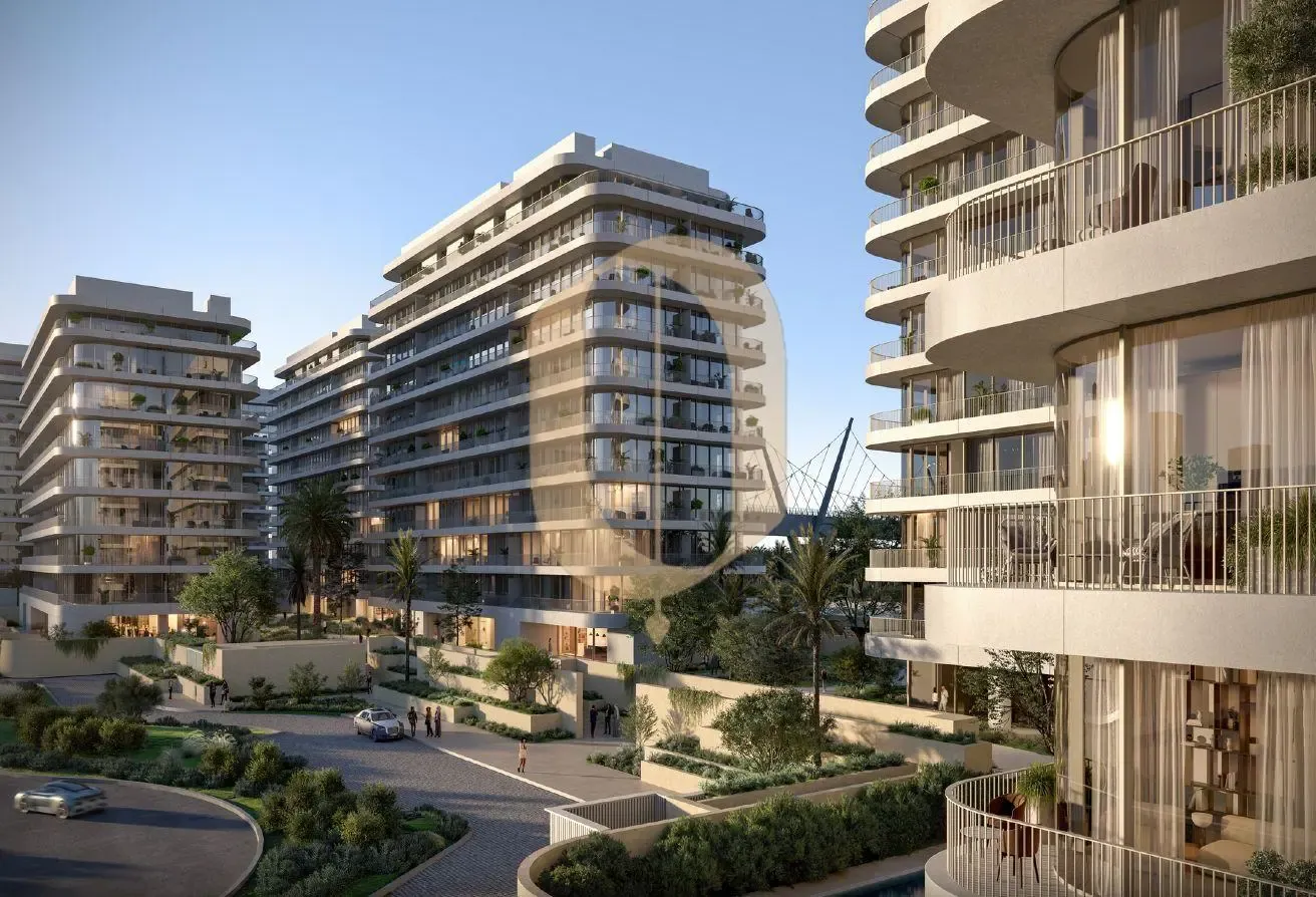 Elegant 3BR with Skyline Views | Waterfront Living