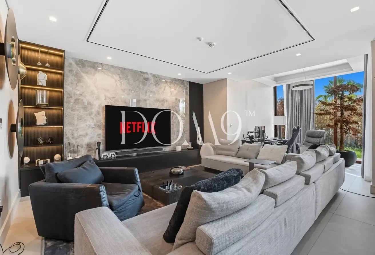 Vacant | Upgraded | Furnished | Landscaped