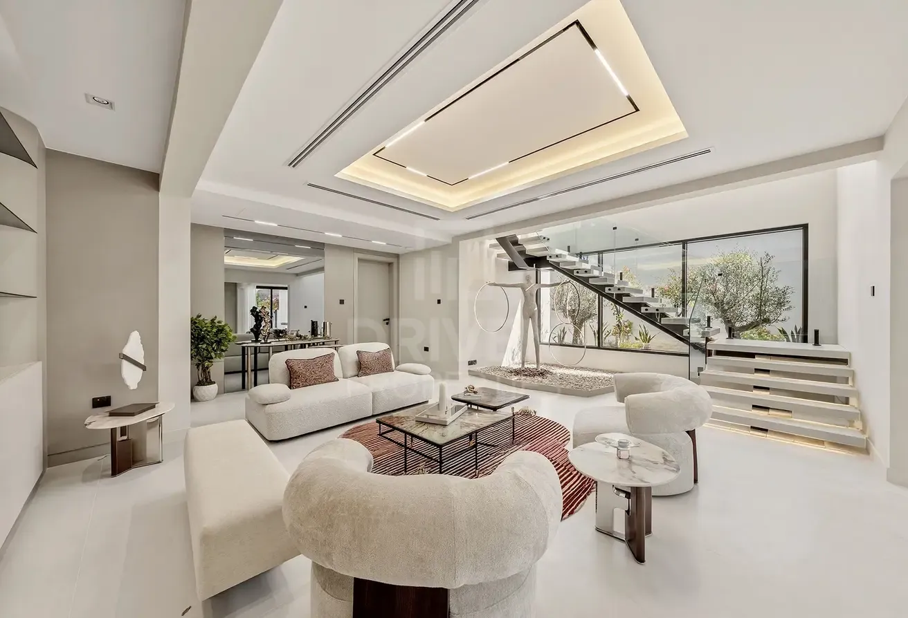 Fully Upgraded | Private Pool | Smart System