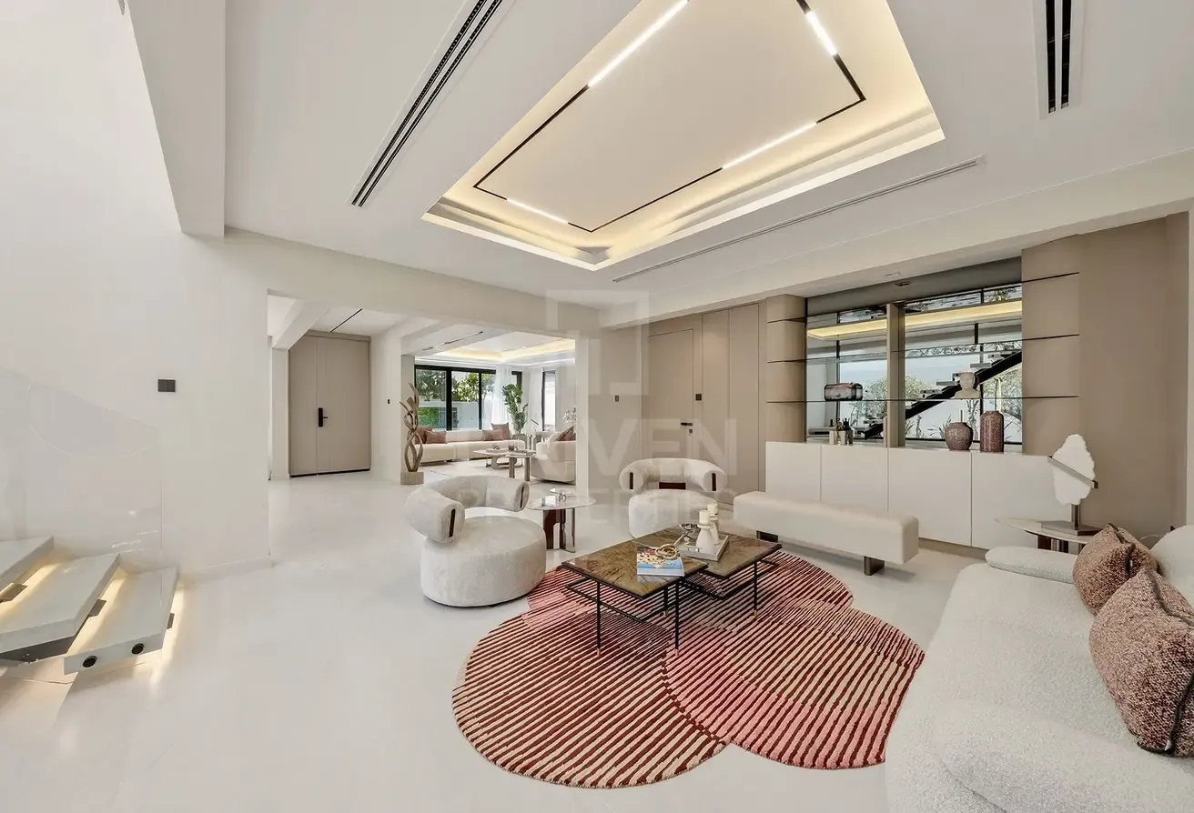 Fully Upgraded | Private Pool | Smart System