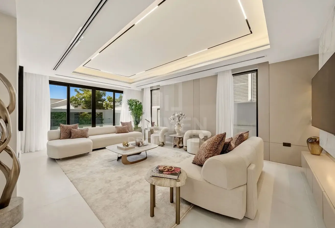 Fully Upgraded | Private Pool | Smart System