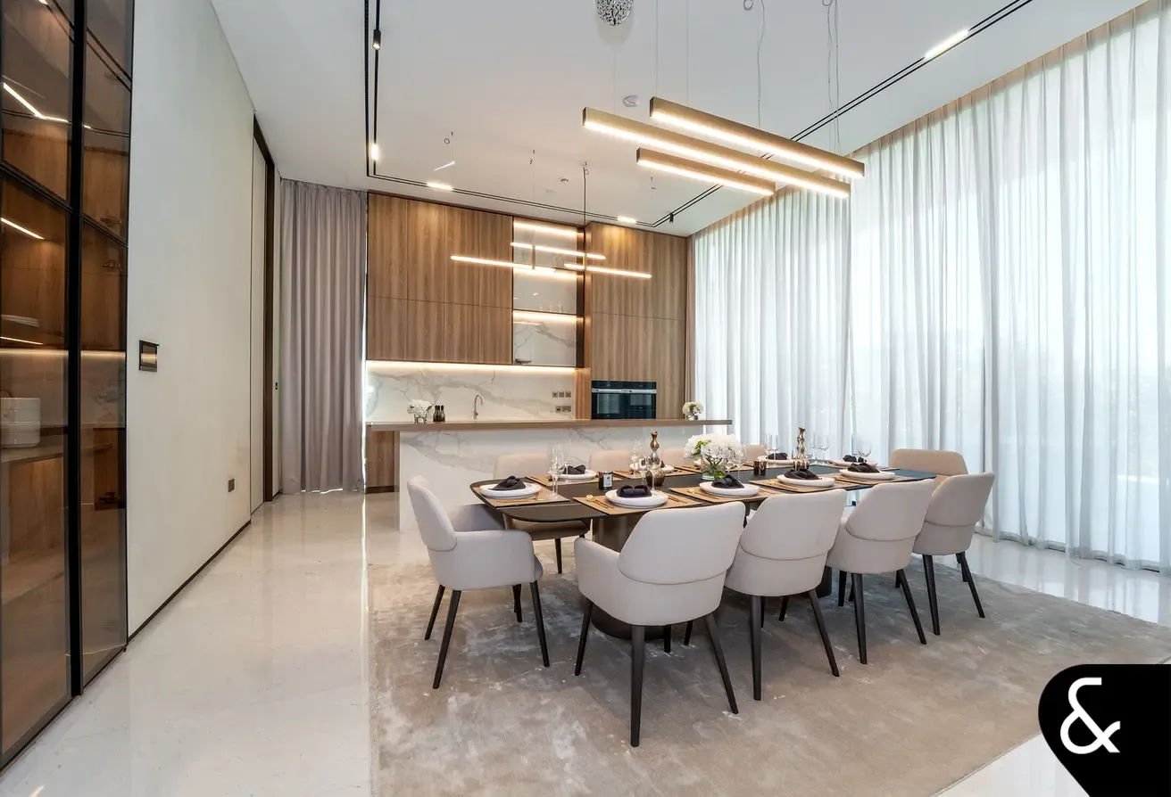 Exclusive | Brand New | Beachfront | Corner