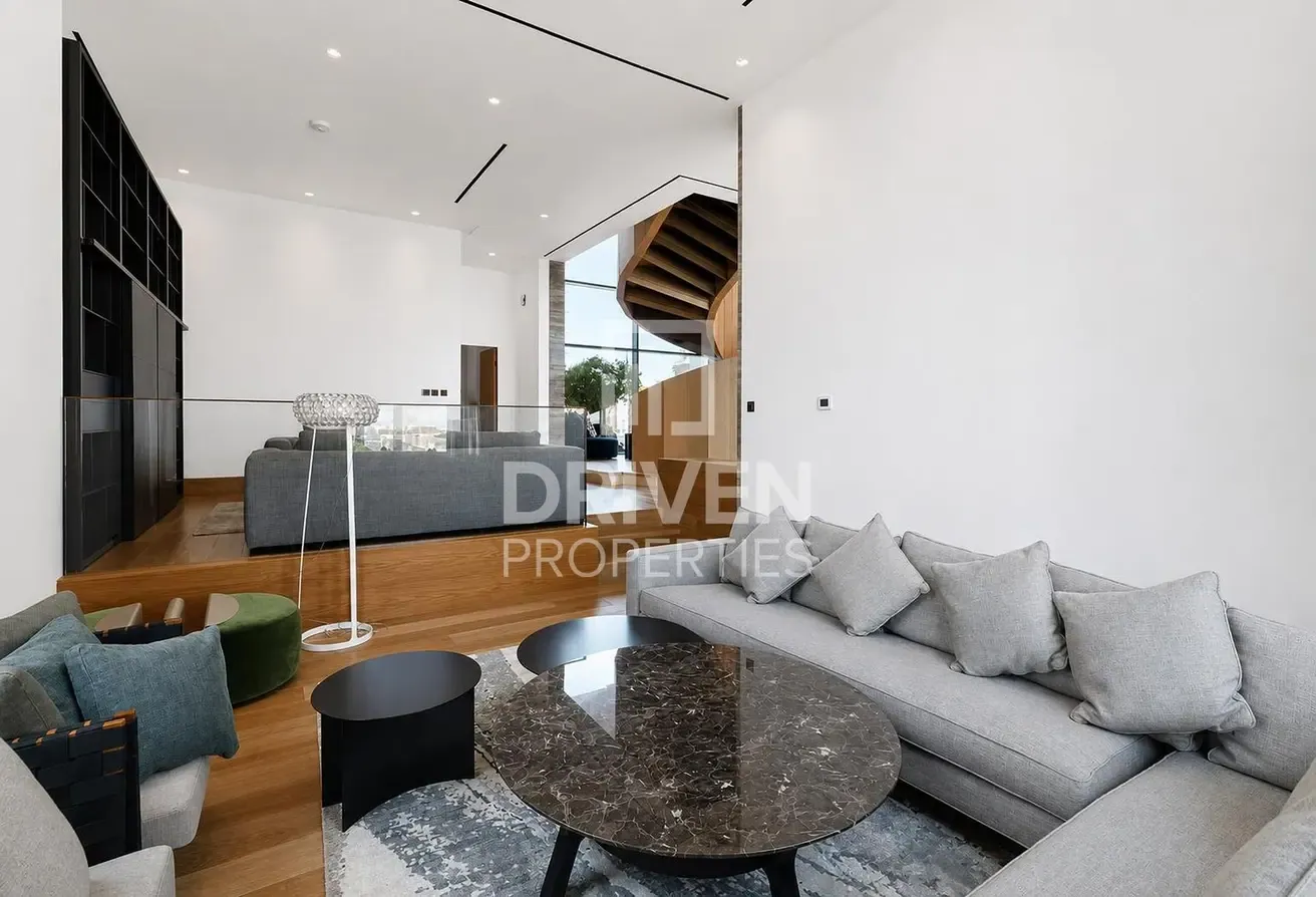 Prestigious Waterfront Mansion with Open Sea Views