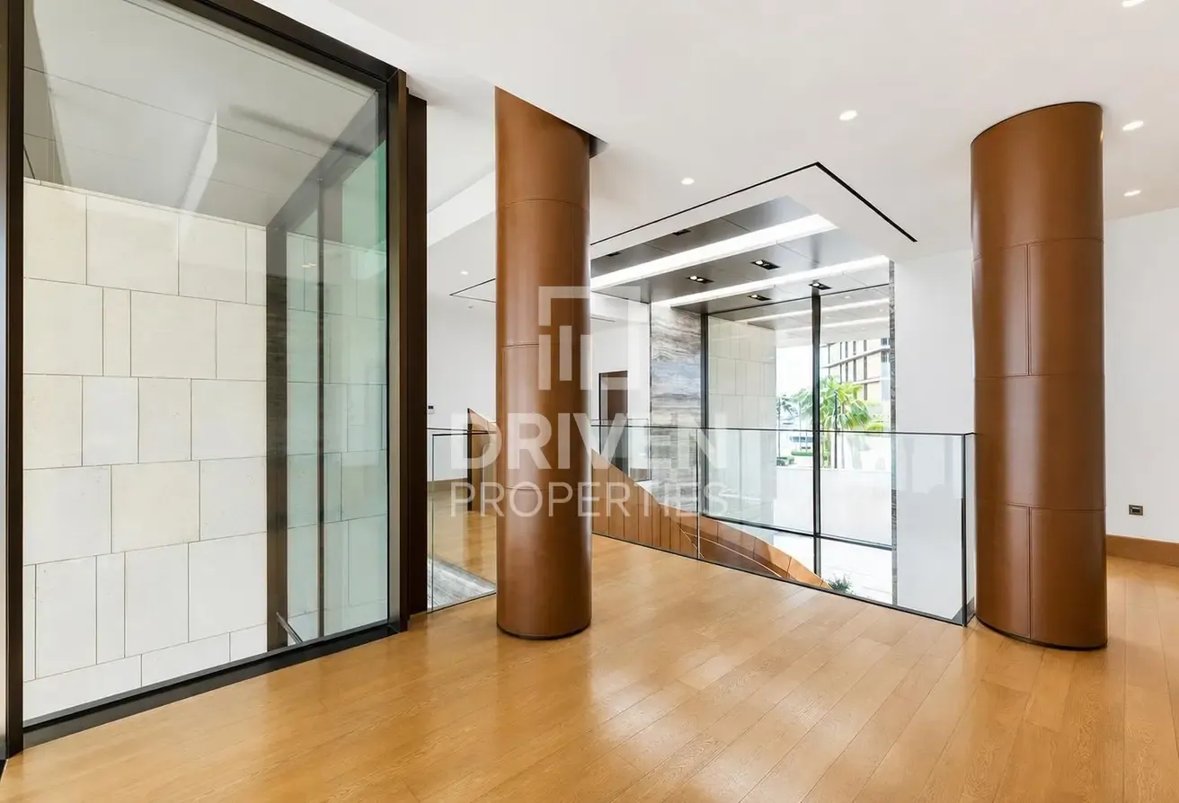 Prestigious Waterfront Mansion with Open Sea Views