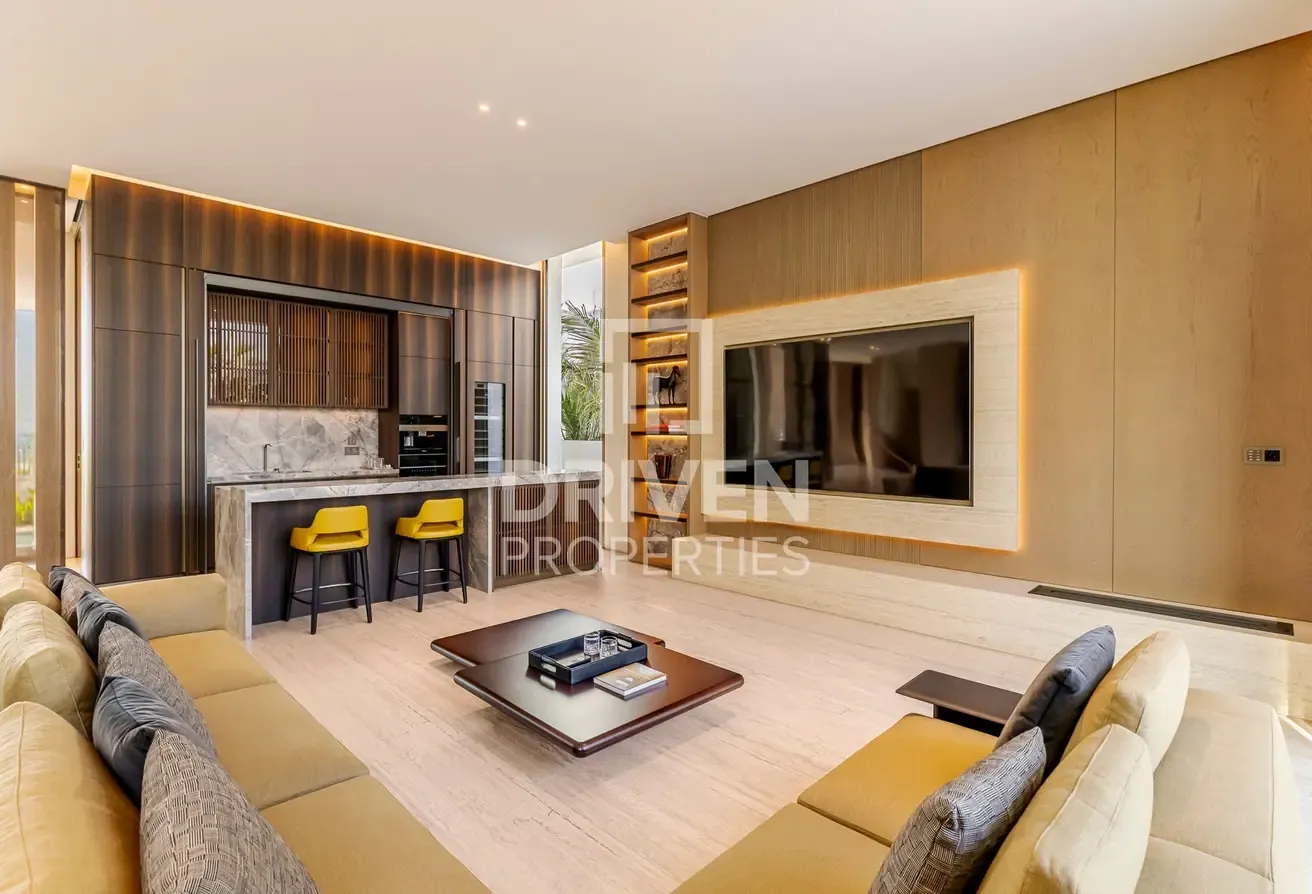 Designer Coastal Villa | Modern and Brand New