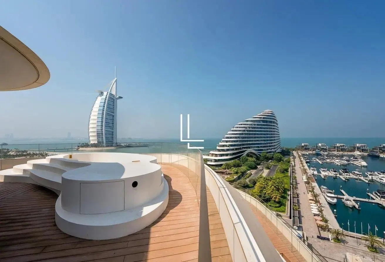 Iconic Sea Views | Ultra-Luxury Coastal Residence