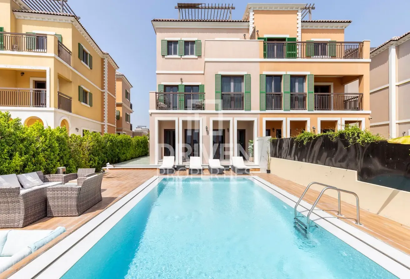 Exclusive | Waterfront Views | Prime Location