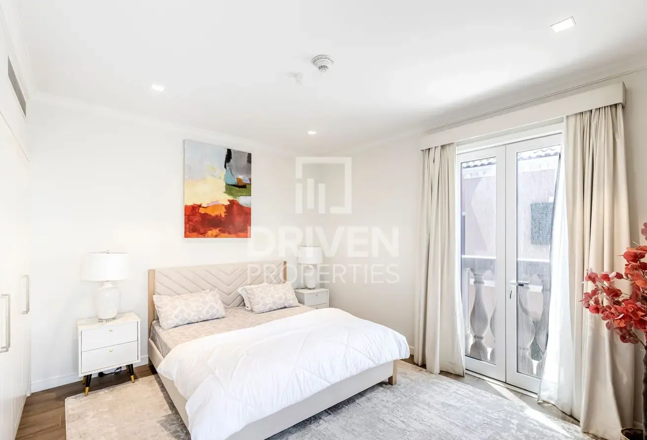 Exclusive | Waterfront Views | Prime Location