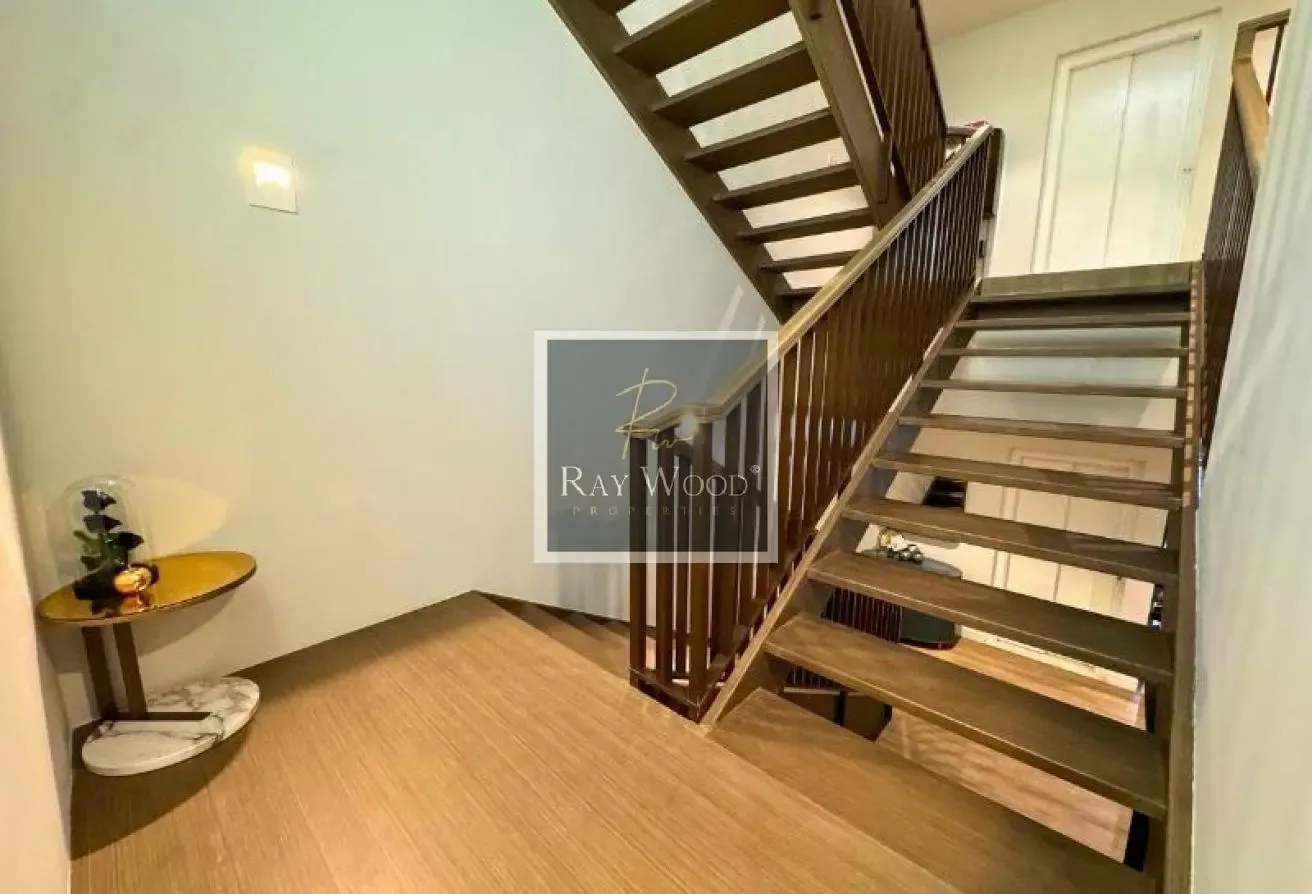 Luxurious | 3BR+Maid | Waterfront Townhouse