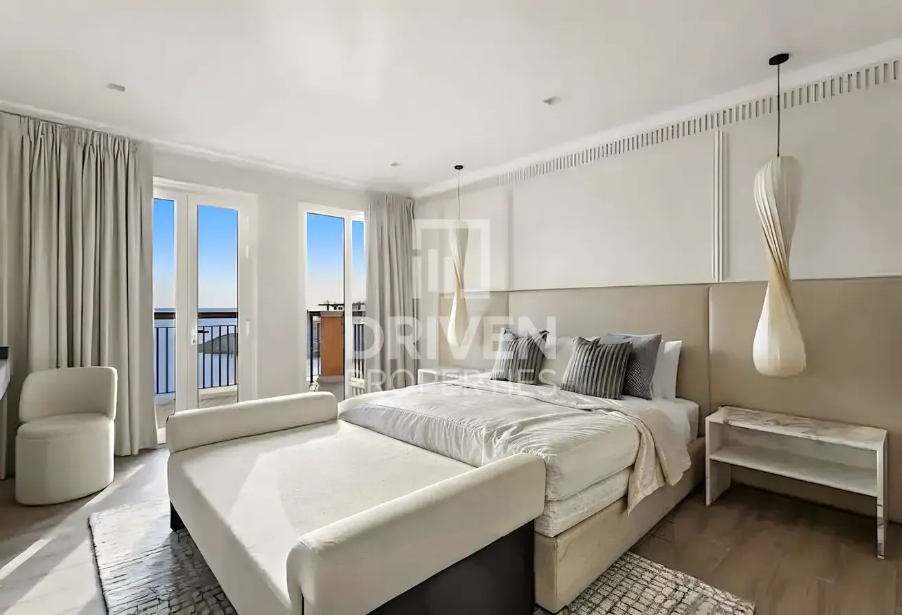 Premium Villa | Open Sea and Burj Khalifa
