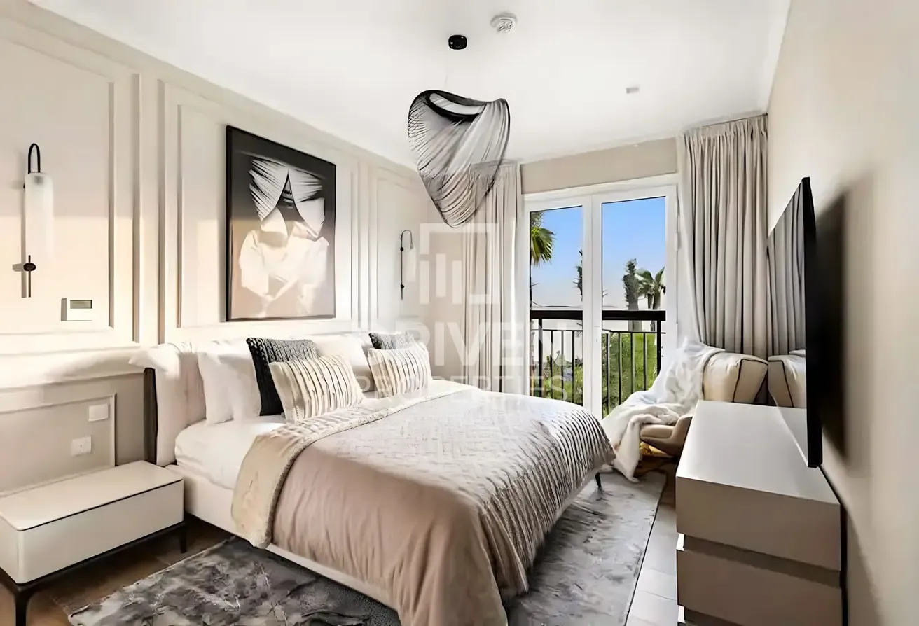 Premium Villa | Open Sea and Burj Khalifa