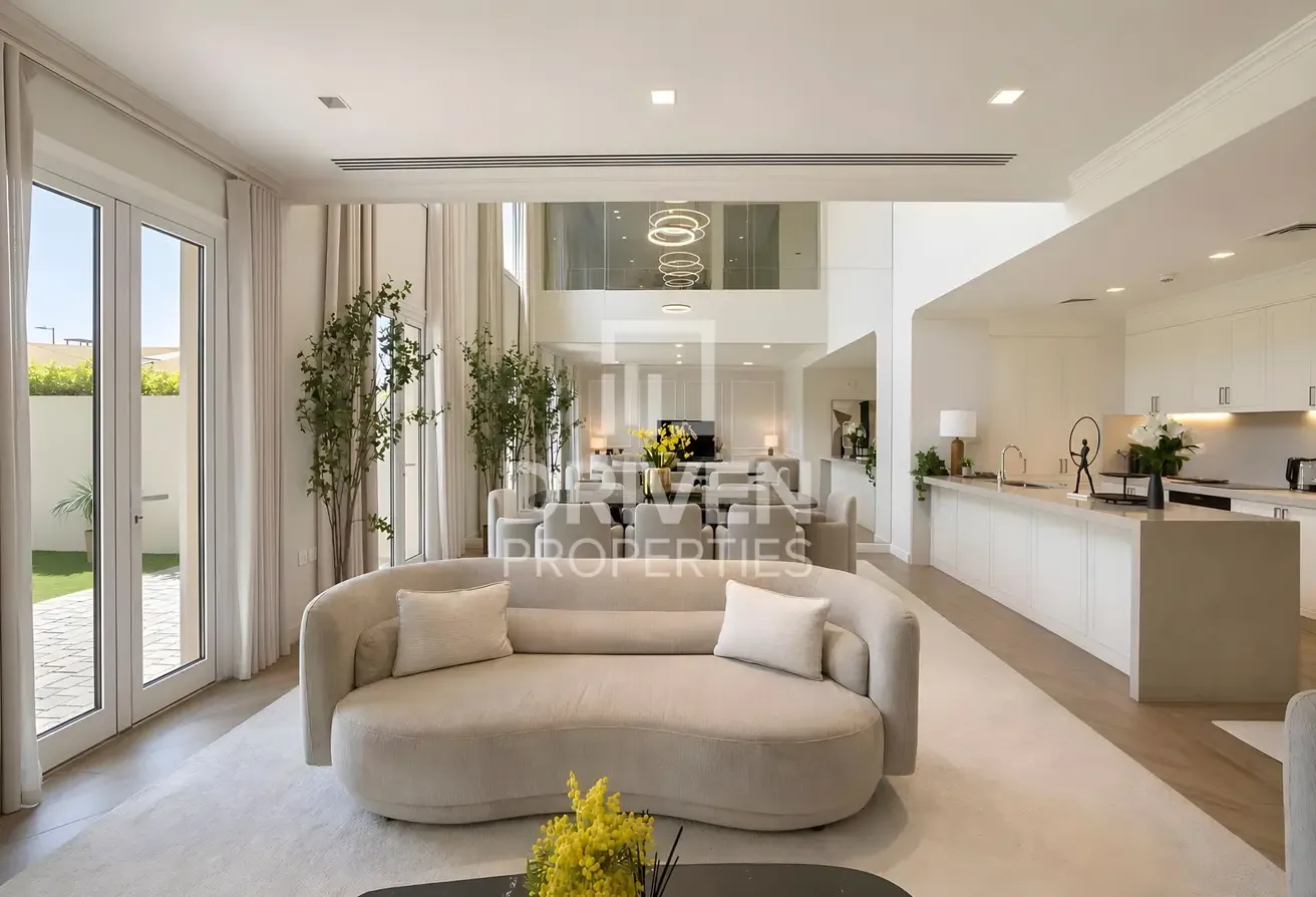 Motivated | Rented | Partial Sea View | VOT