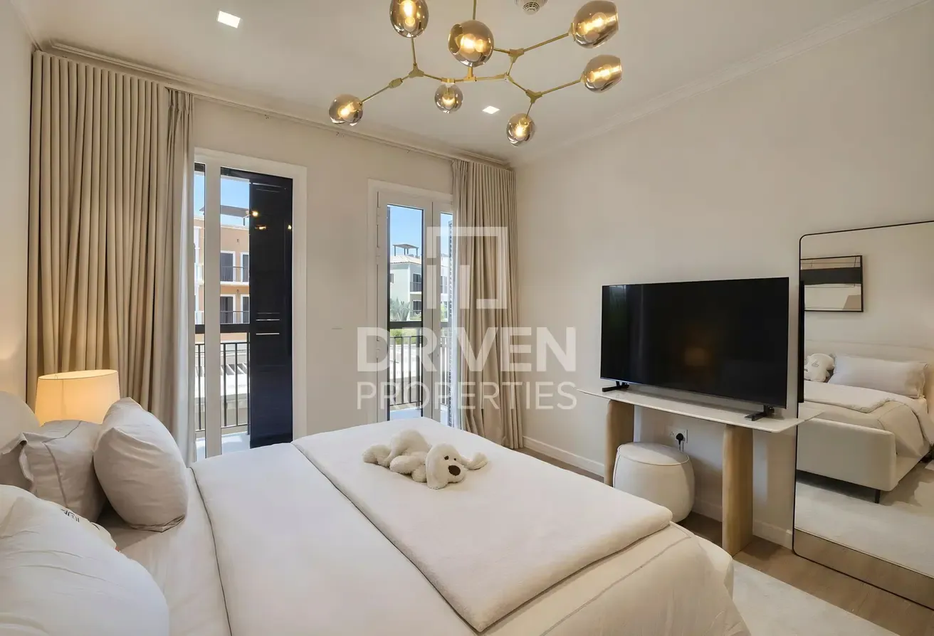 Motivated | Rented | Partial Sea View | VOT