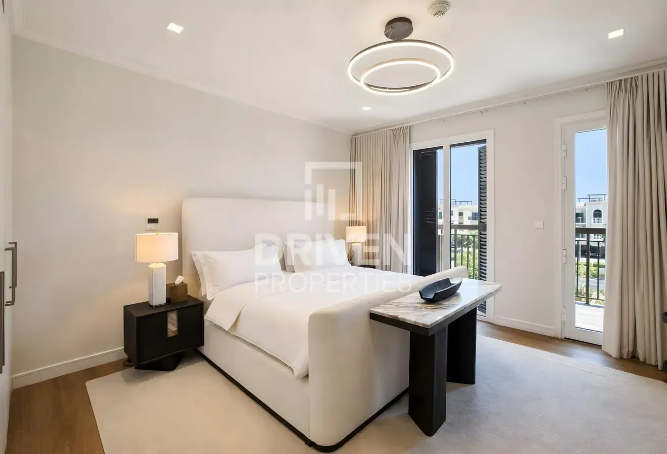 Motivated | Rented | Partial Sea View | VOT