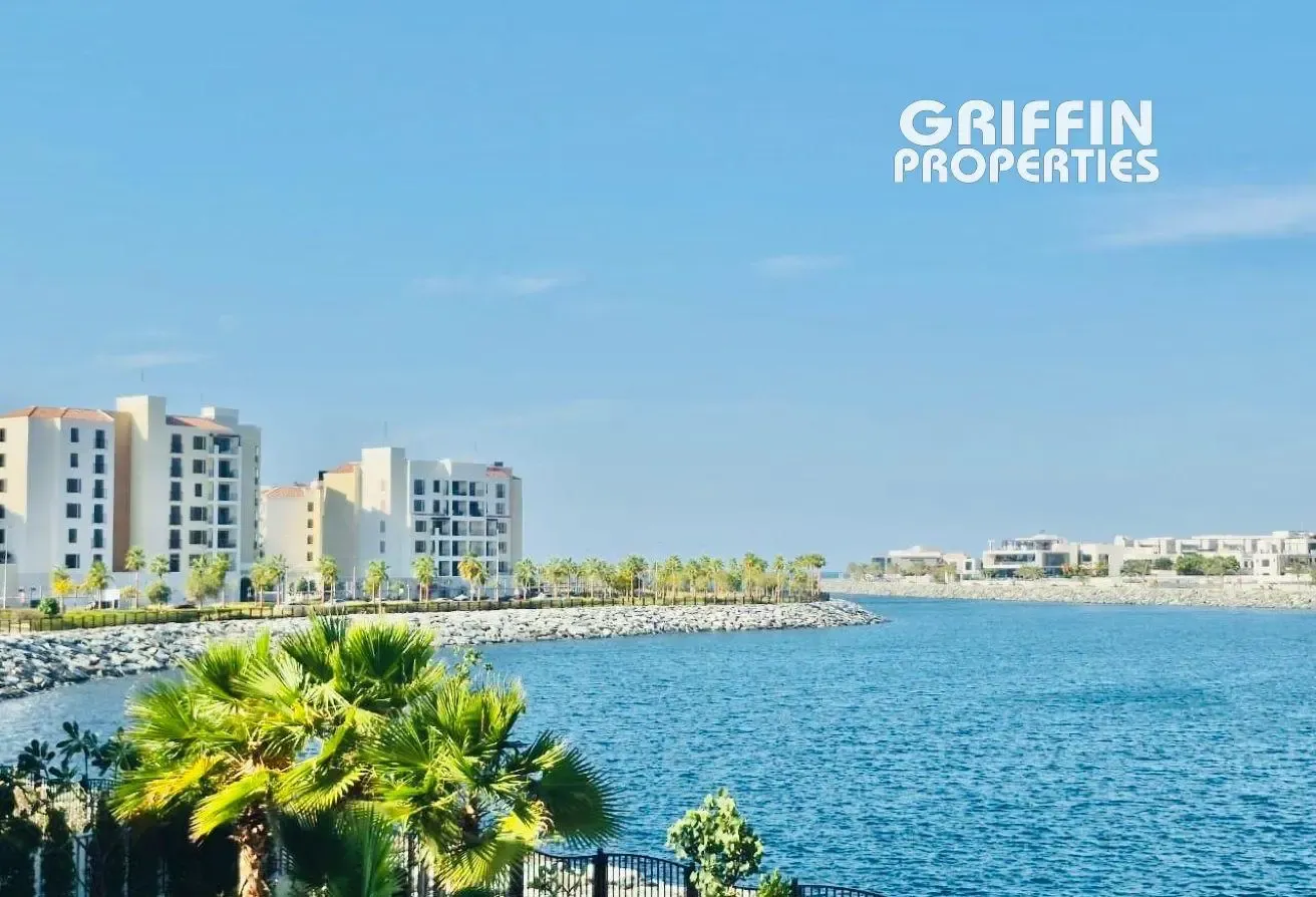 3BHK | Furnished and Upgraded | Vacant | Sea View