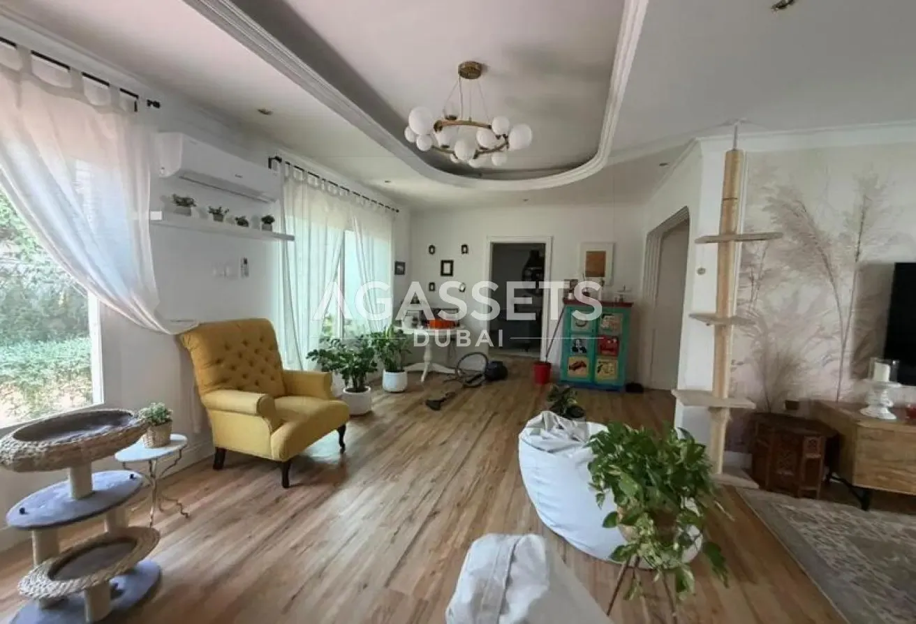 4BR Villa + Maid's Room | Swimming Pool
