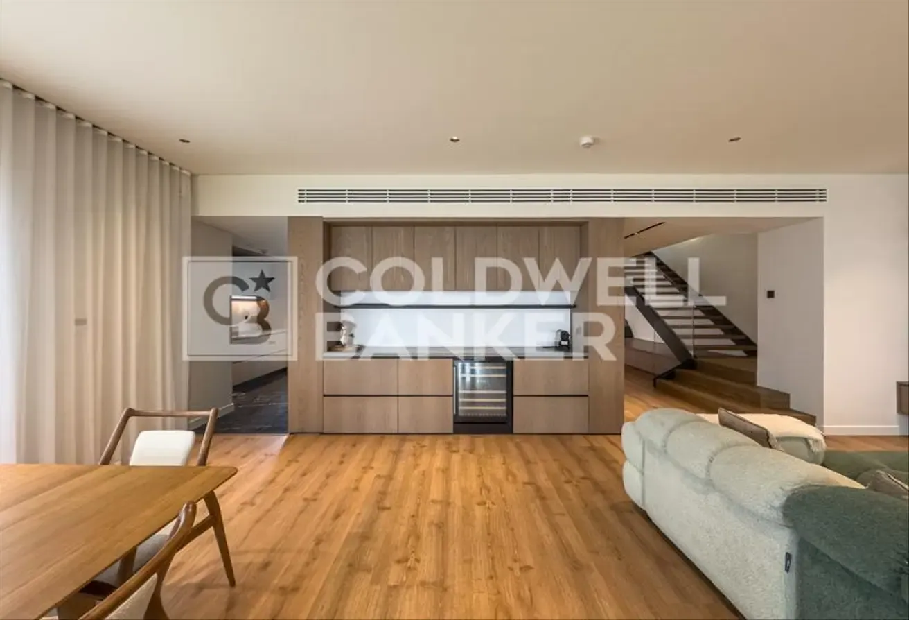 Sea View | Investor Deal | Waterfront Living