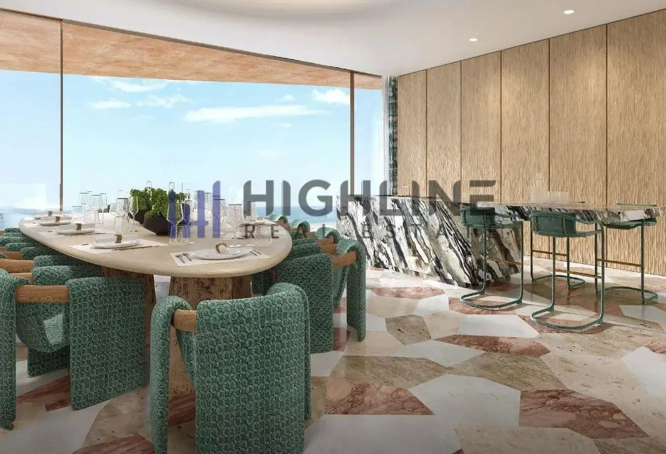 Ultra-Luxury Oceanfront 7BR Mansion | Huge Plot