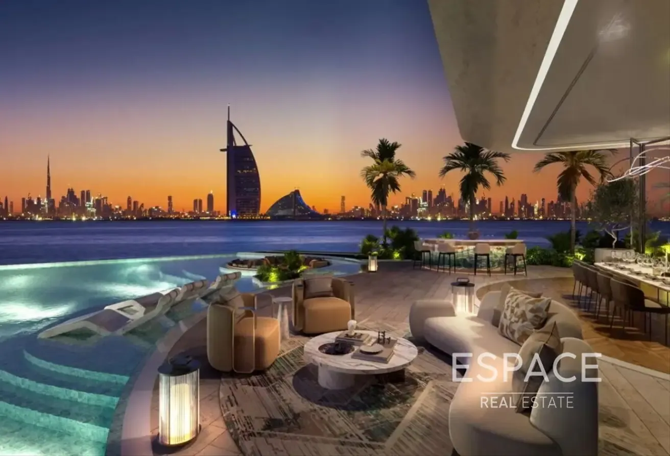 RESALE | Luxury  Duplex Sky Villa | Pool