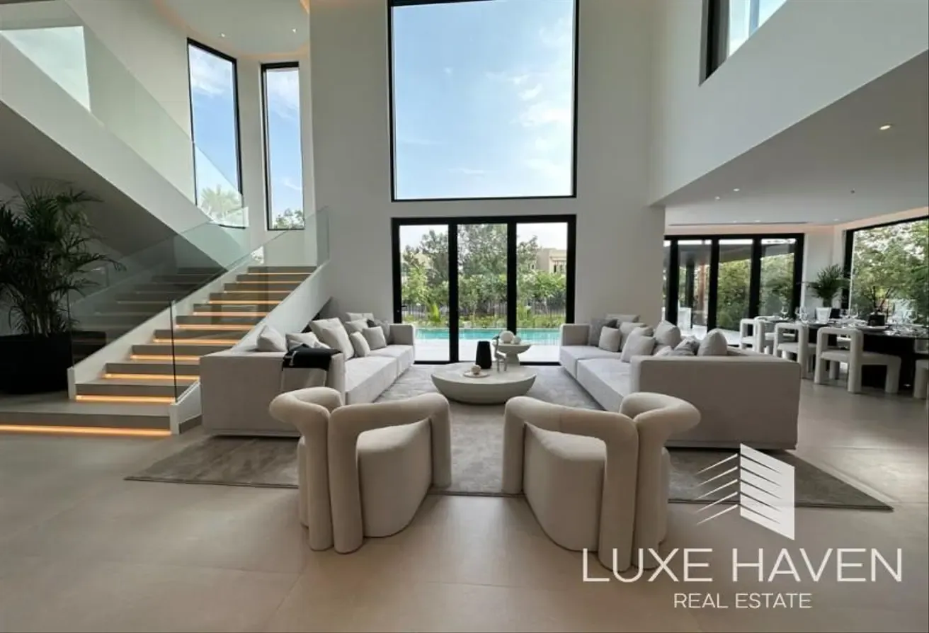 4 Bed | Miami-Style Design | Fully Furnished