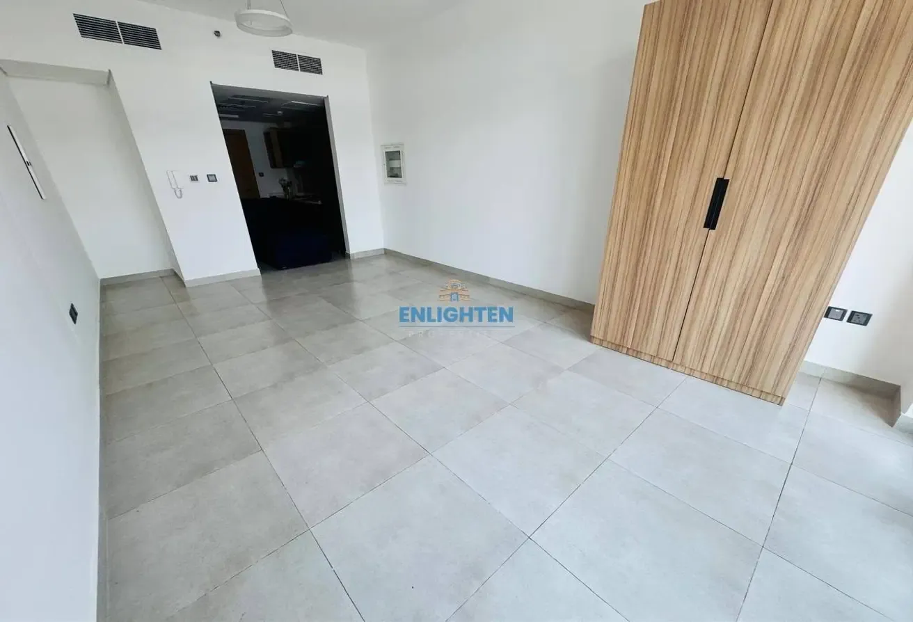 RENTED STUDIO | HIGH QUALITY | INVESTMENT DEAL