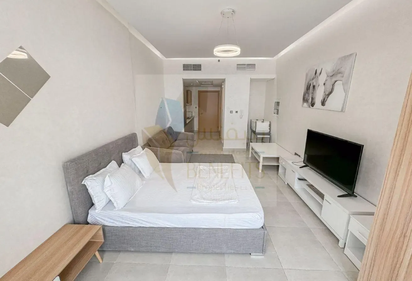 FULLY FURNISHED | VACANT | CALL NOW TO VIEW