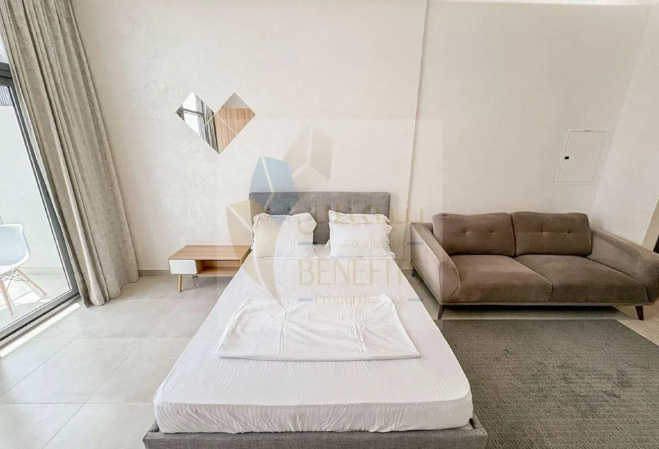 FULLY FURNISHED | VACANT | CALL NOW TO VIEW