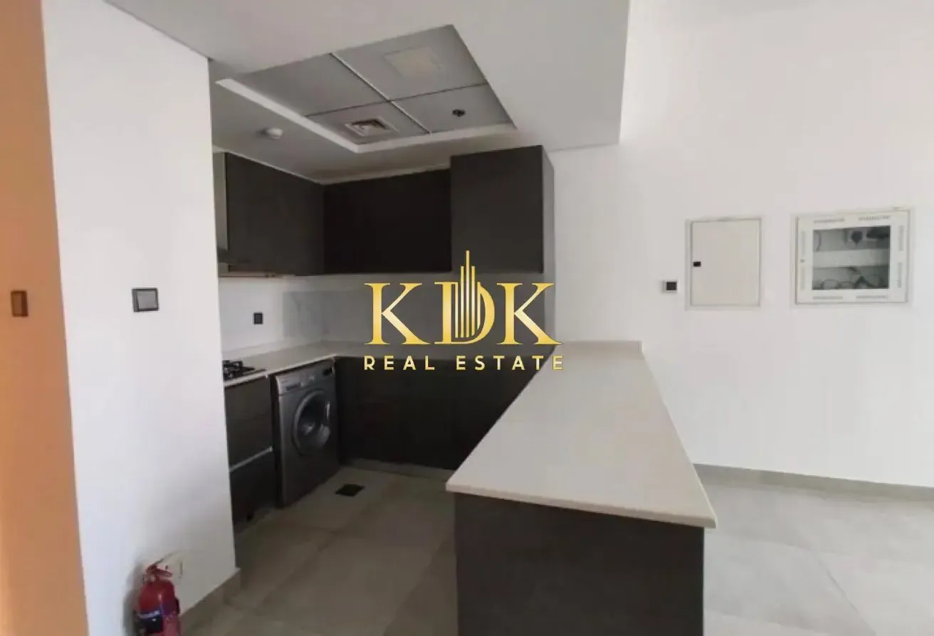 1BR Unfurnished | Pool & Courtyard Access|Call Now