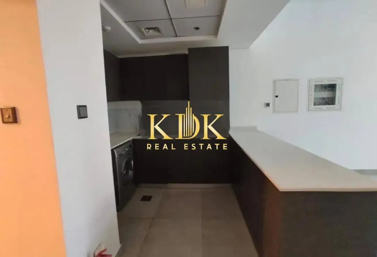1BR Unfurnished | Pool & Courtyard Access|Call Now