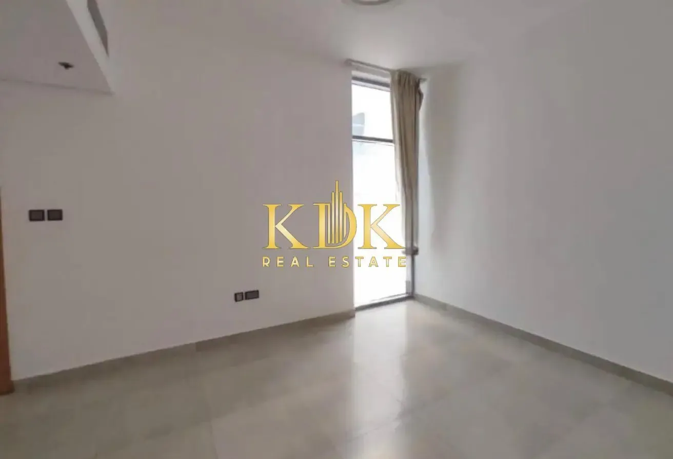 1BR Unfurnished | Pool & Courtyard Access|Call Now