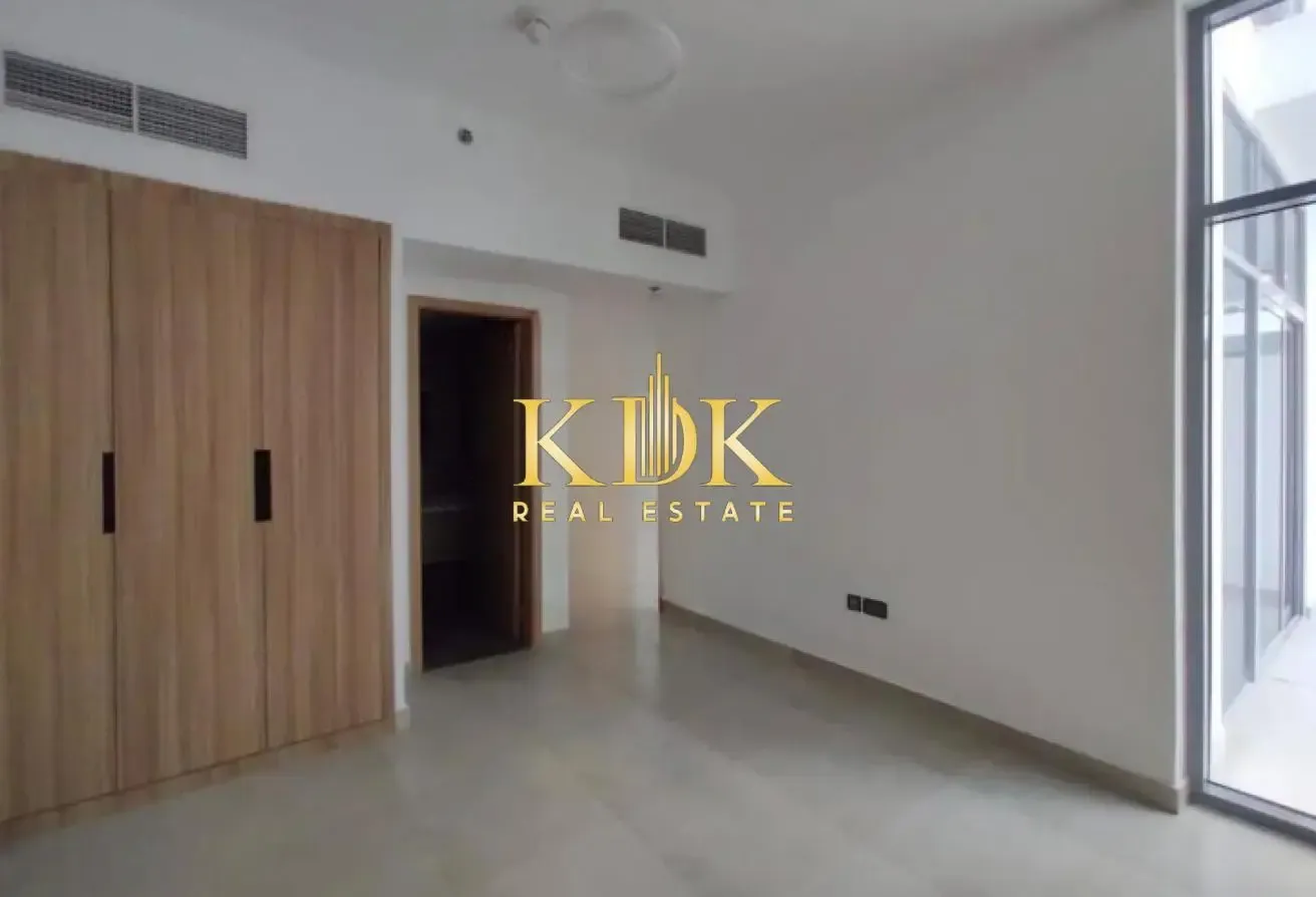 1BR Unfurnished | Pool & Courtyard Access|Call Now